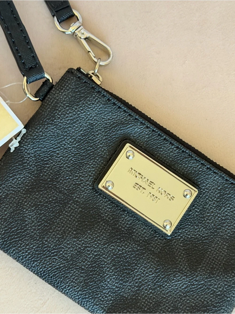 Michael Kors compact michael